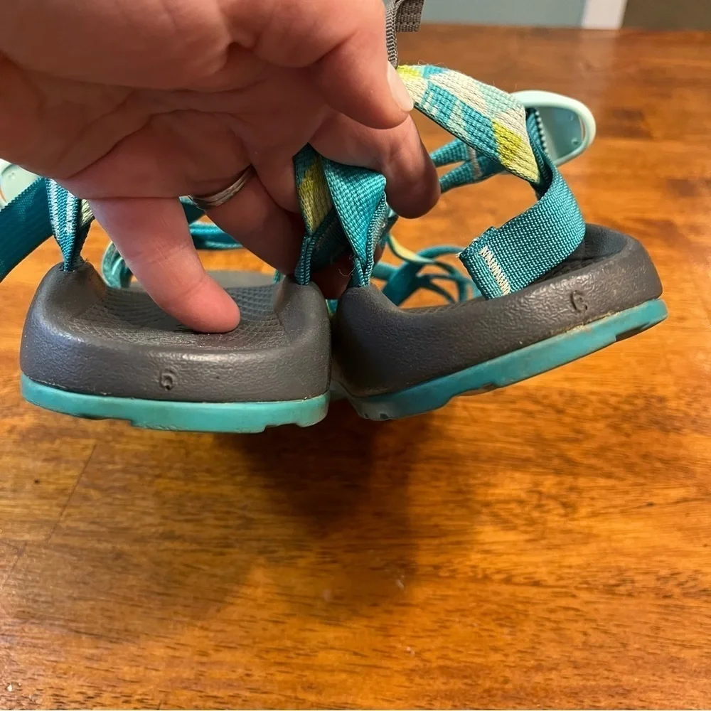 Chaco kids teal lime green white gray sandals size 6